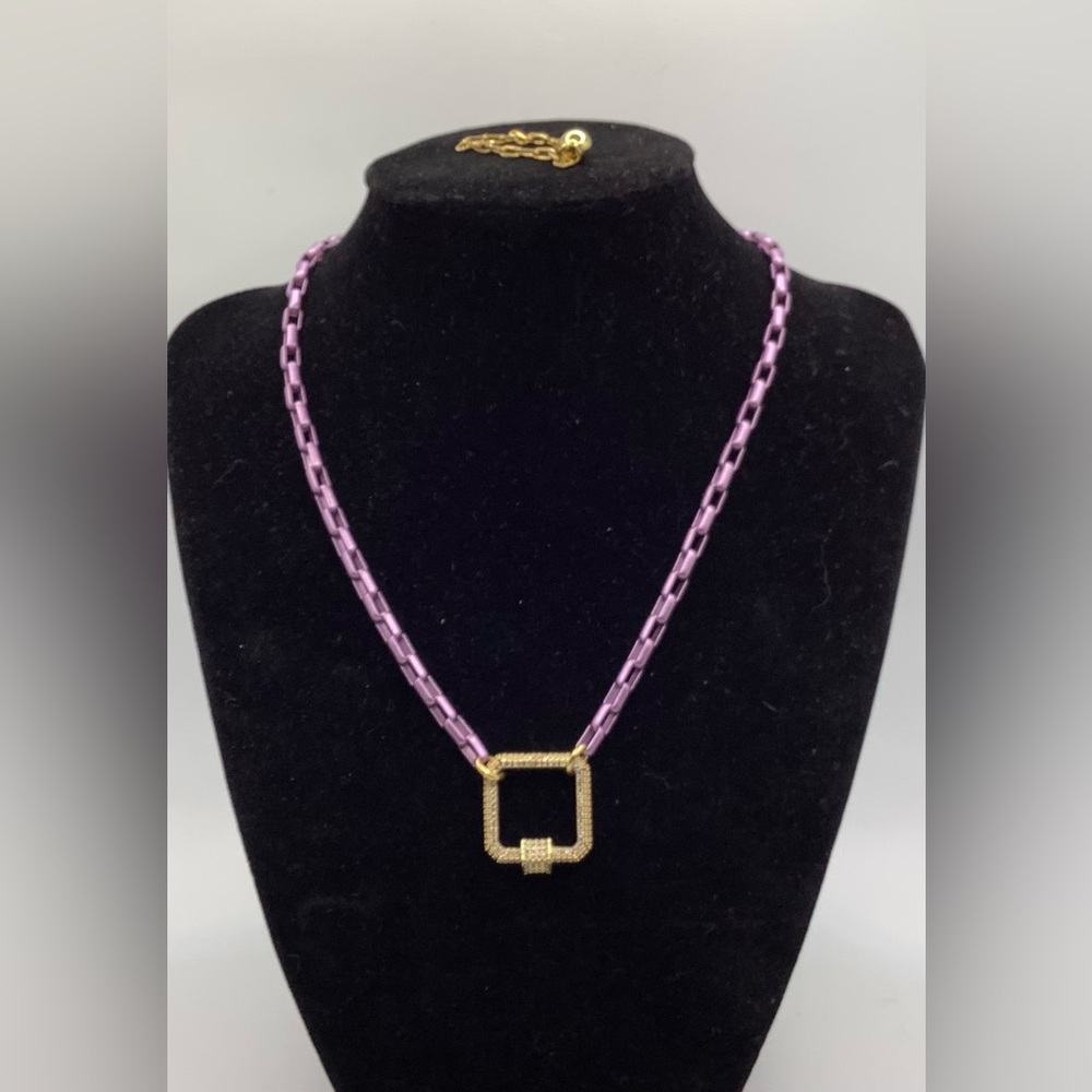 Astrid Necklace - Picture 3 of 8